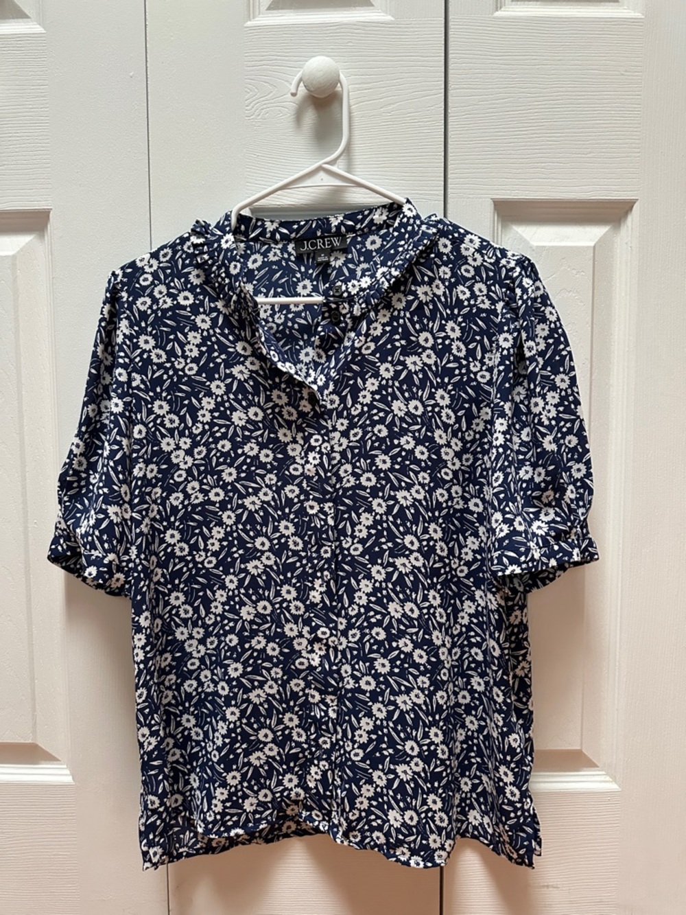 J. Crew Navy and White Floral Button-Down Shirt Size M